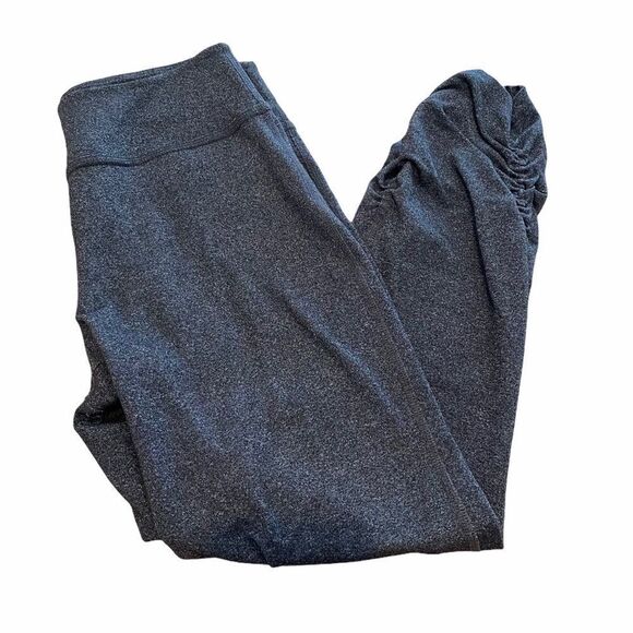 Beyond Yoga Gray Ruched Ankle Leggings - Picture 1 of 9